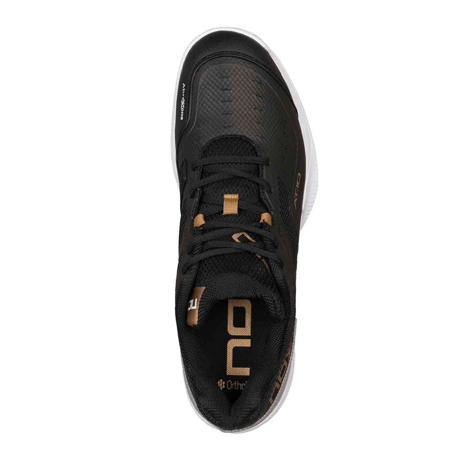 Top view of Nox AT10 Pro Calat10blgo Oro showing breathable mesh upper and gold branding, ideal for comfort and support in padel matches.