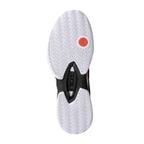 Outsole of Nox AT10 Pro Calat10blre Black featuring herringbone tread pattern and pivot point for superior grip and agility on padel courts.