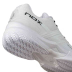 Close-up of Nox AT10 Pro Calat10white White heel and sole construction highlighting durable cushioning and lateral support structure.